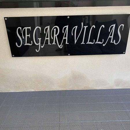 Segara Villas Kuta Lombok Extérieur photo