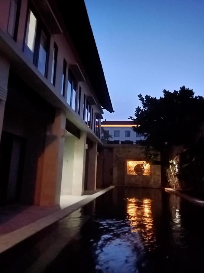 Segara Villas Kuta Lombok Extérieur photo